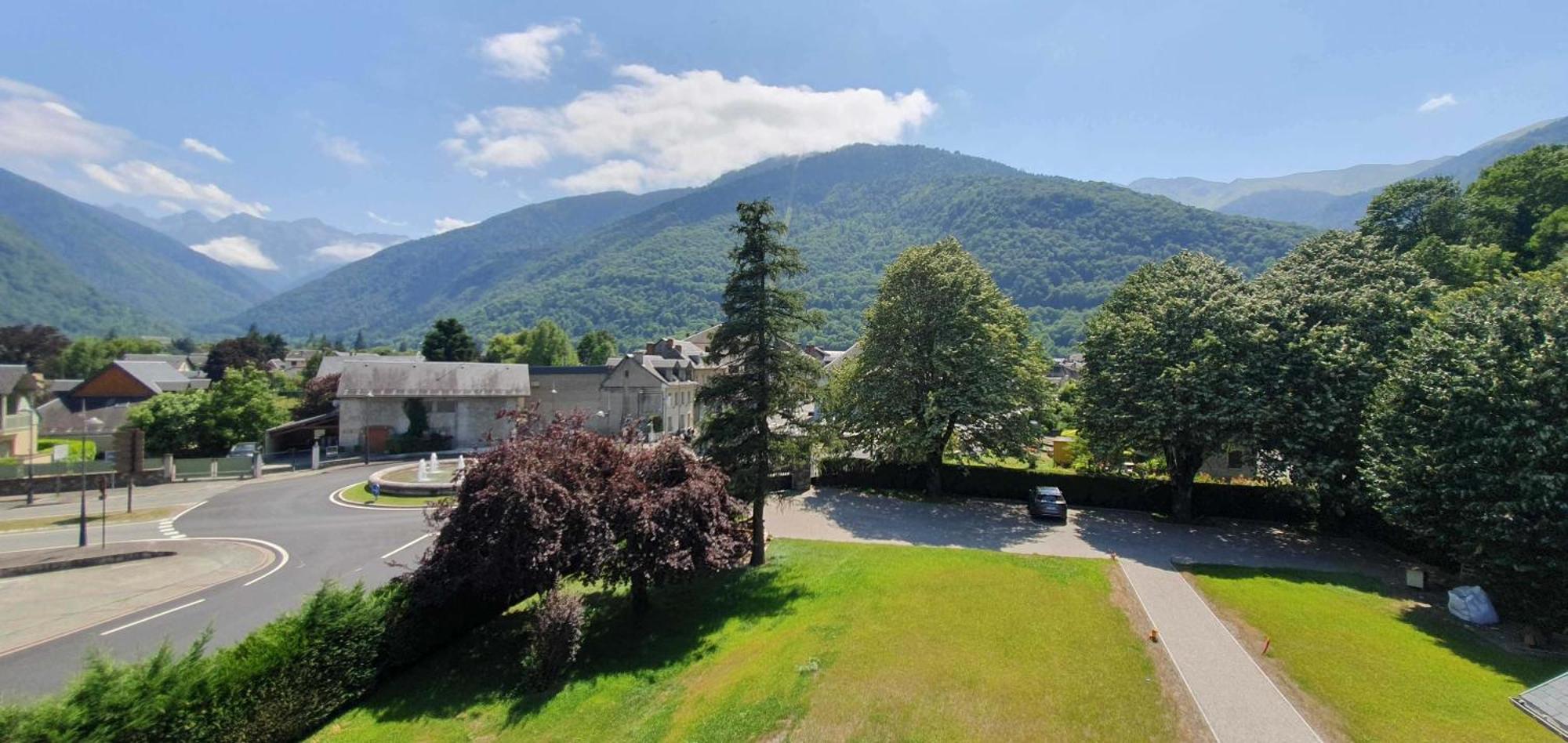 Maison De La Lionne Bagneres-de-Luchon Bagian luar foto