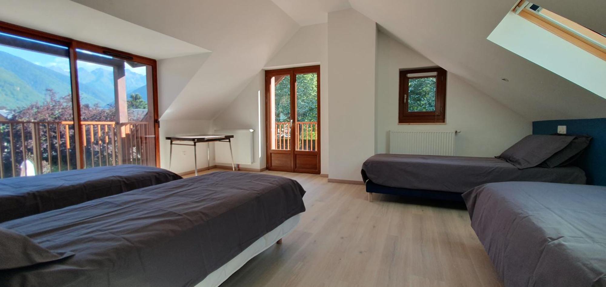 Maison De La Lionne Bagneres-de-Luchon Bagian luar foto