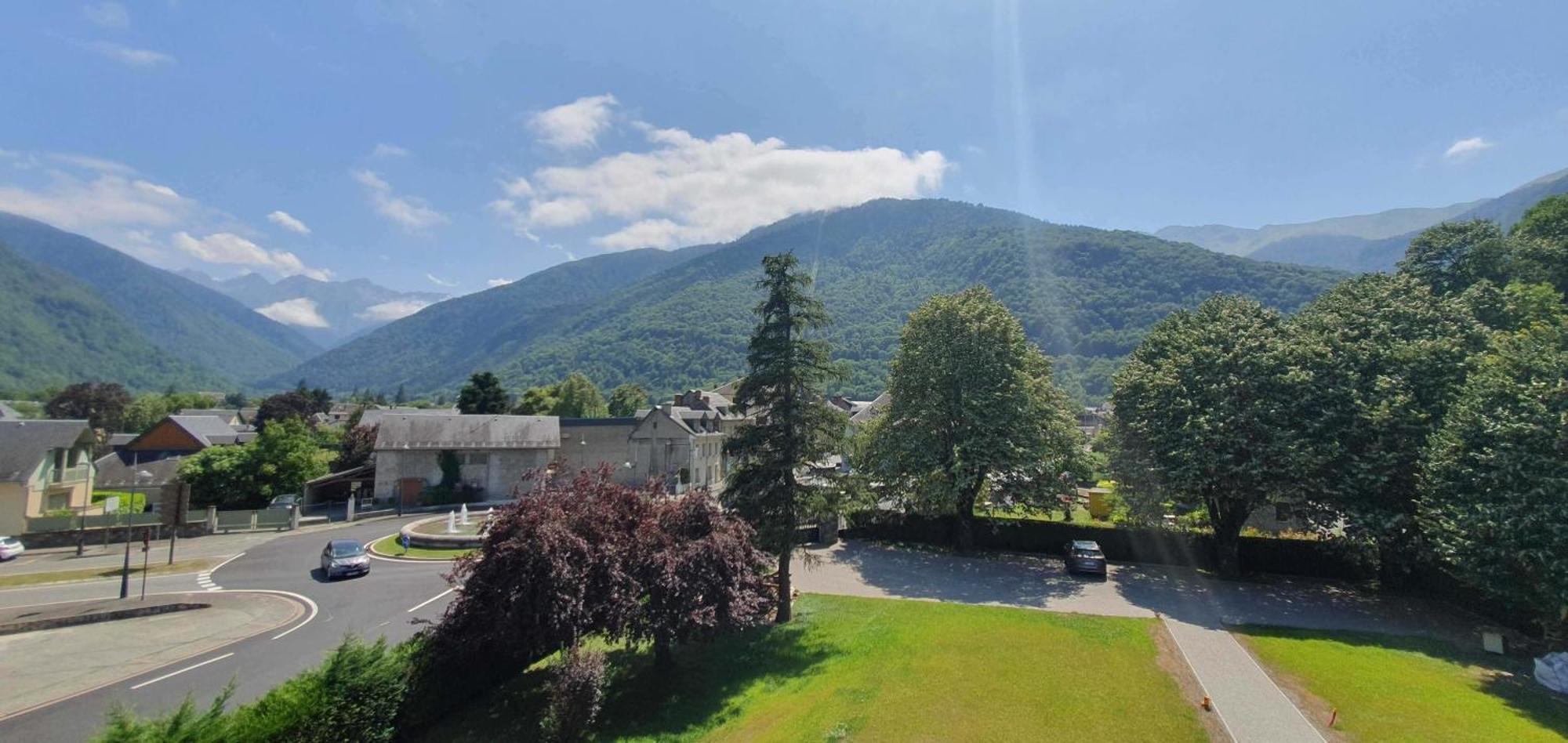 Maison De La Lionne Bagneres-de-Luchon Bagian luar foto
